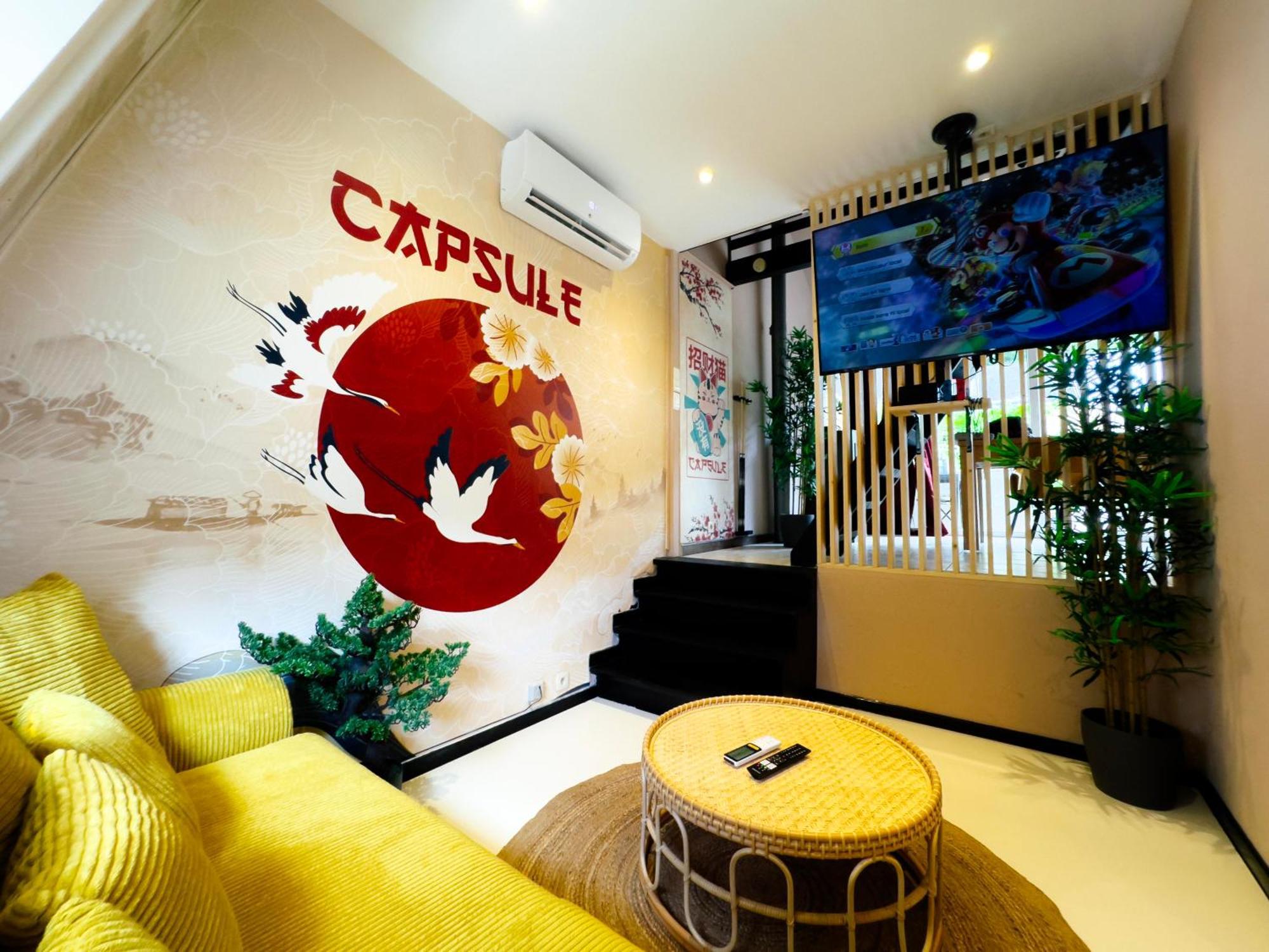 Capsule Lotus-Balneo-Sauna-Billard-Nintendo Hastiere-par-dela Esterno foto